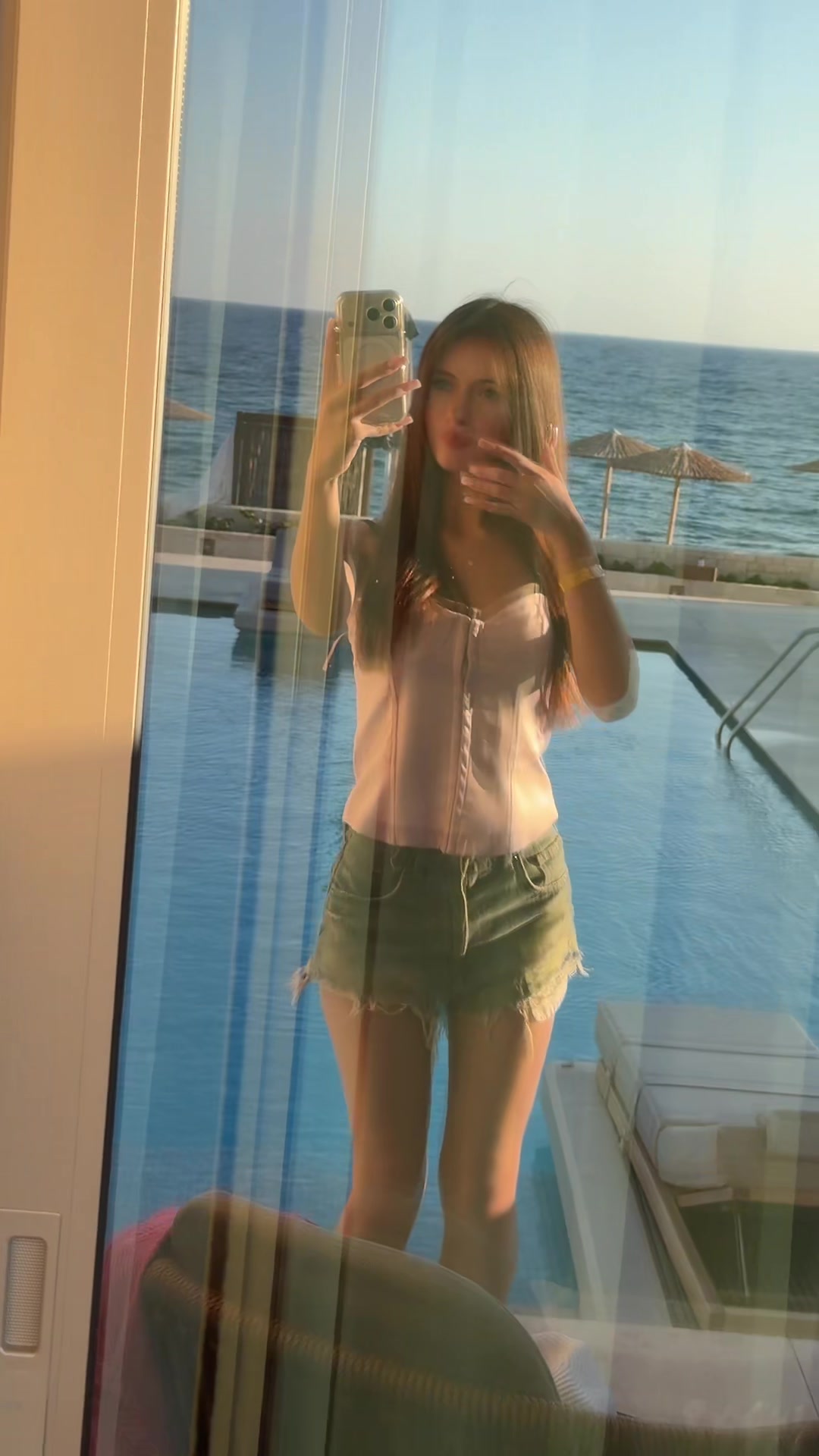 @Anna