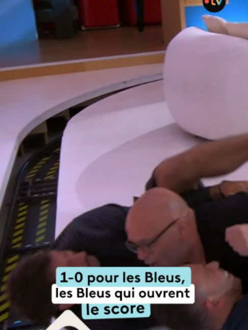 @C &agrave; vous