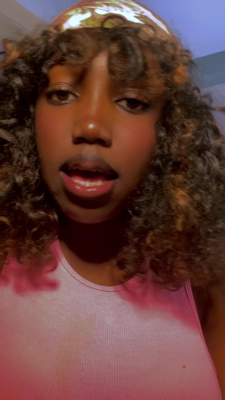 @👑