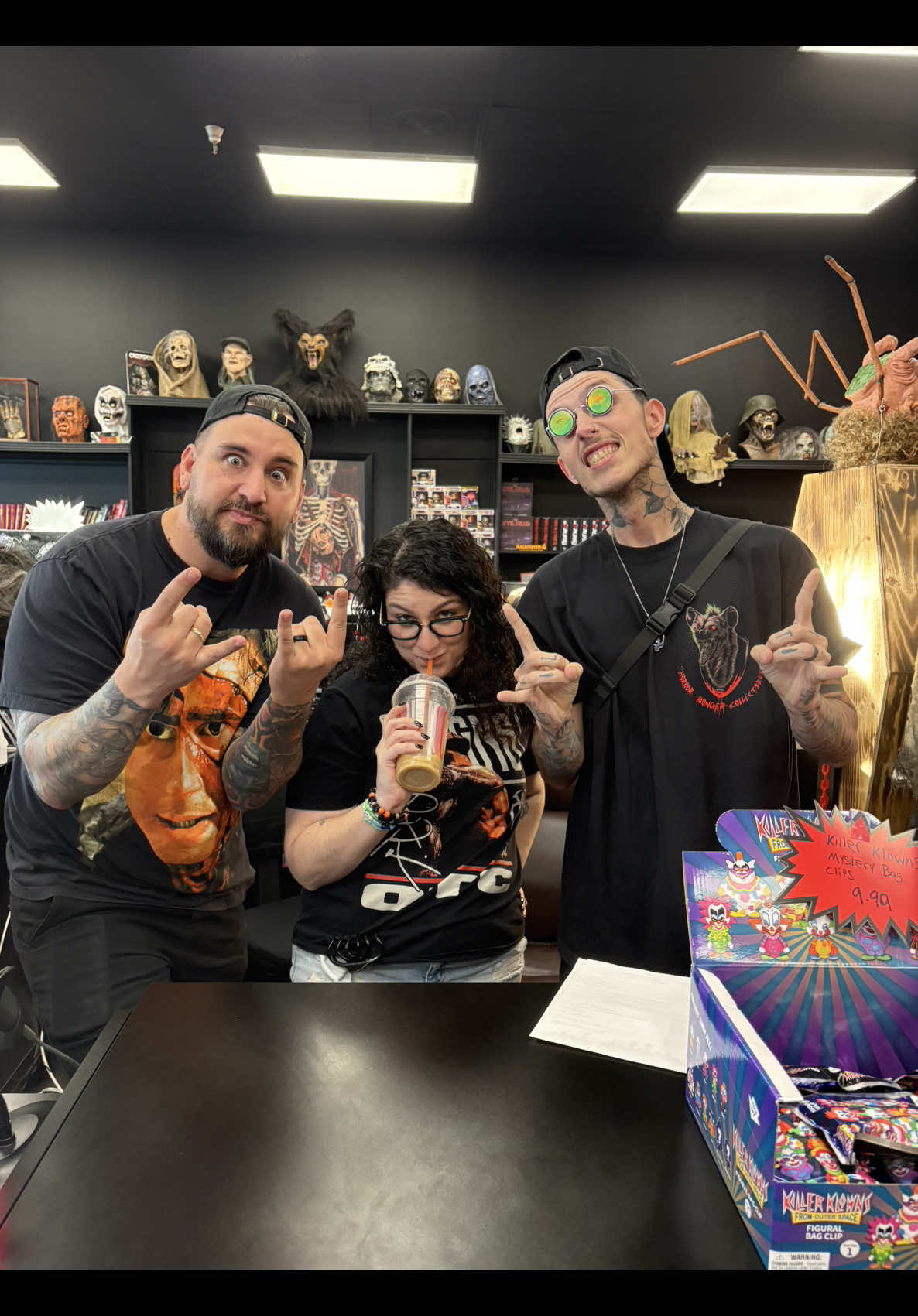 @Horror Monger Collectibles