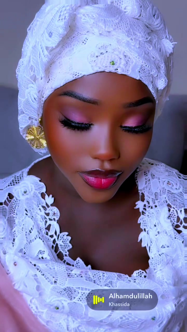 @niarelboundawbi2
