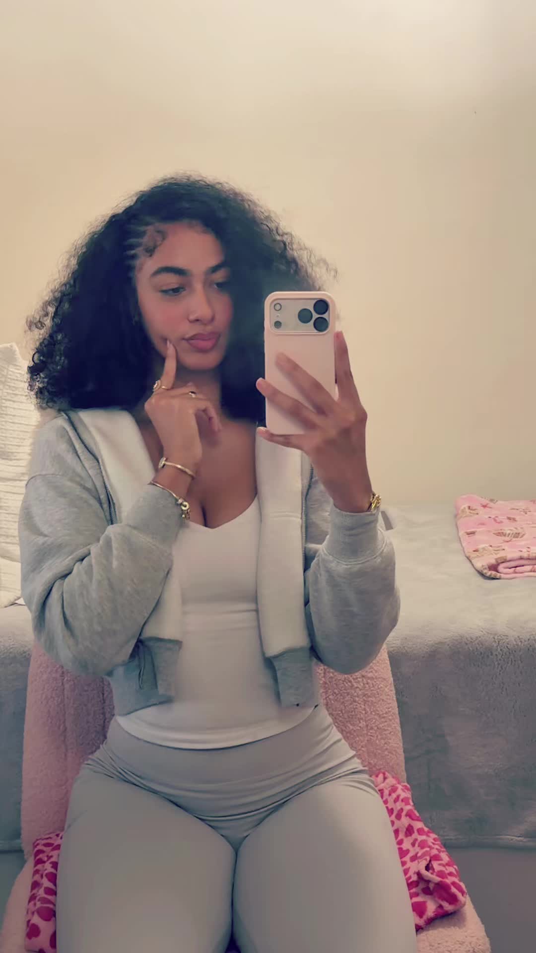 @miamia.xo
