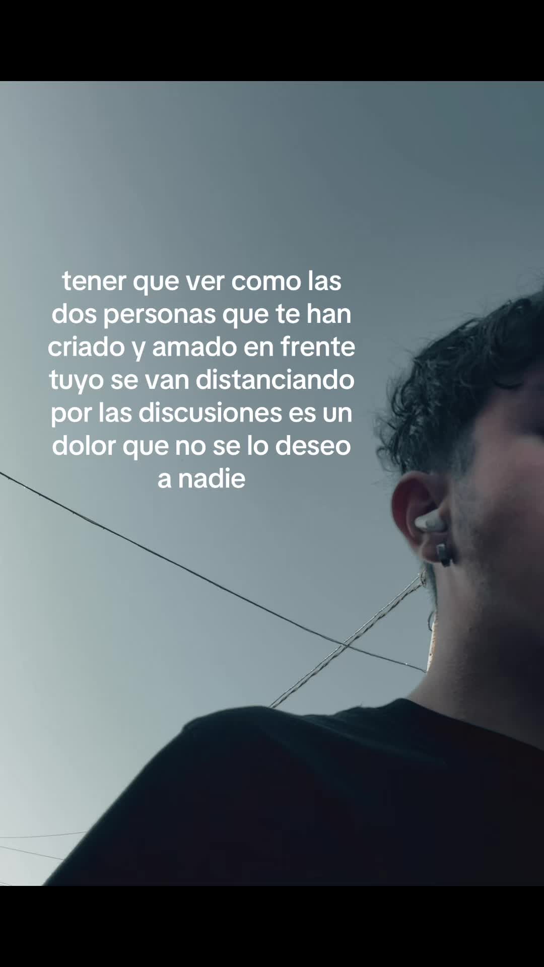 @🎧