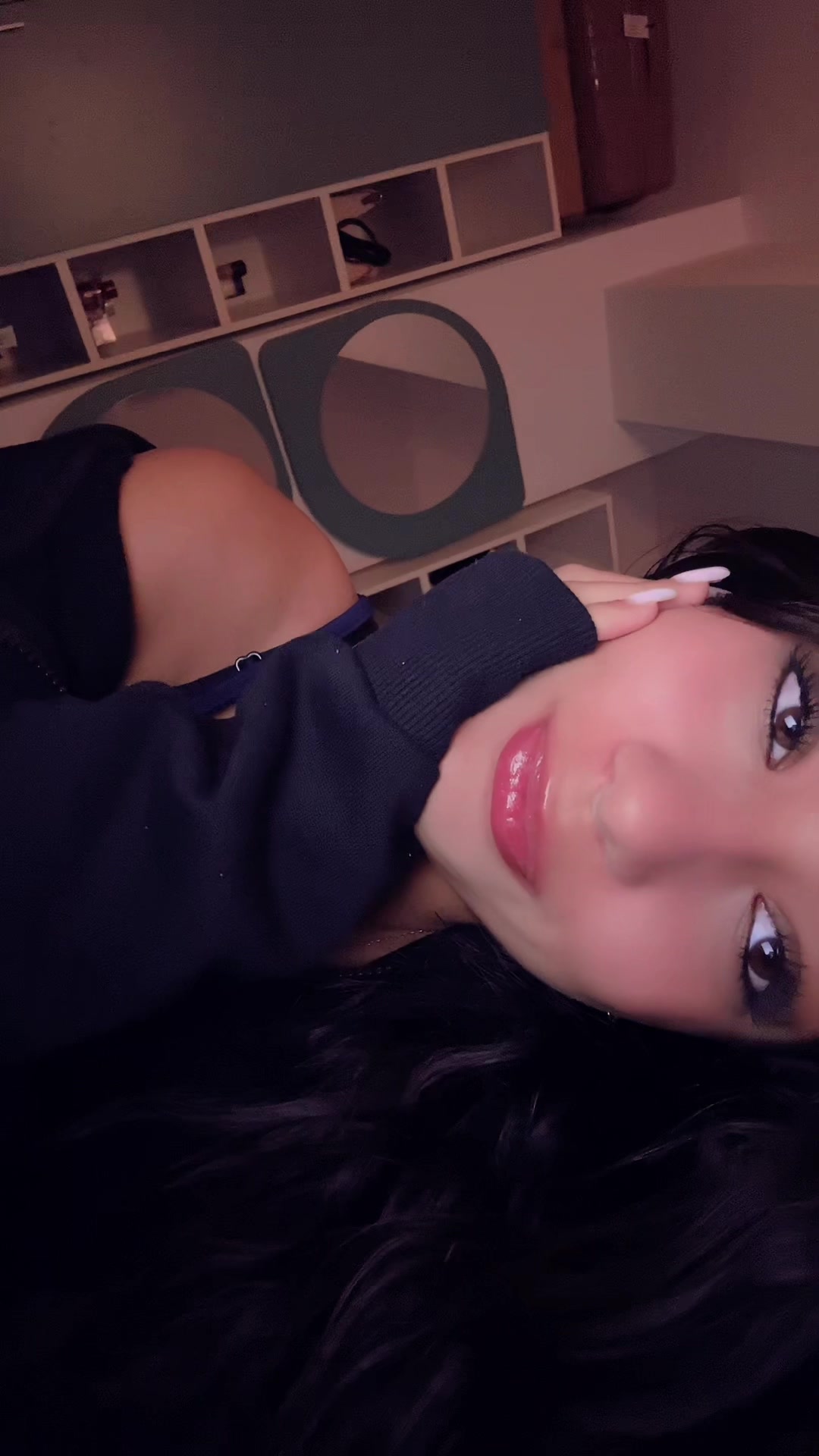 @steliaa