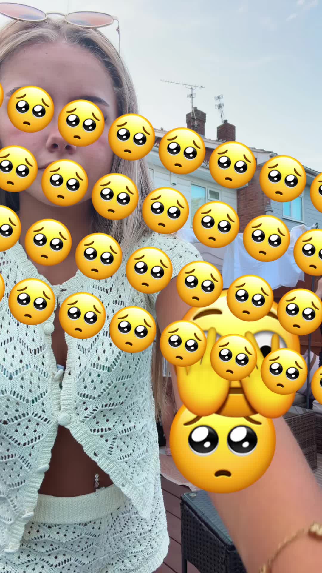 @Aniyspammiieeee