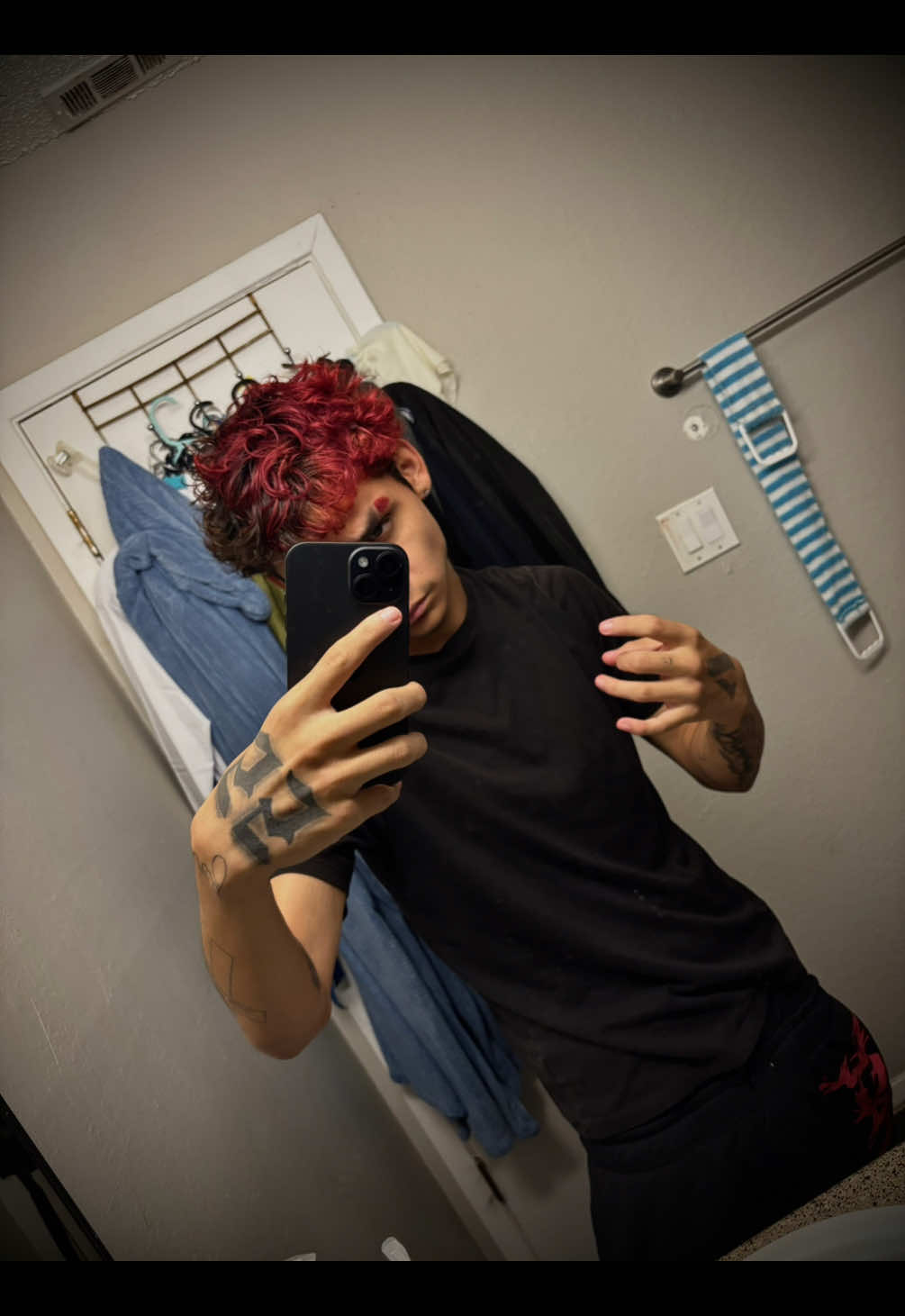 @2toxic.4u