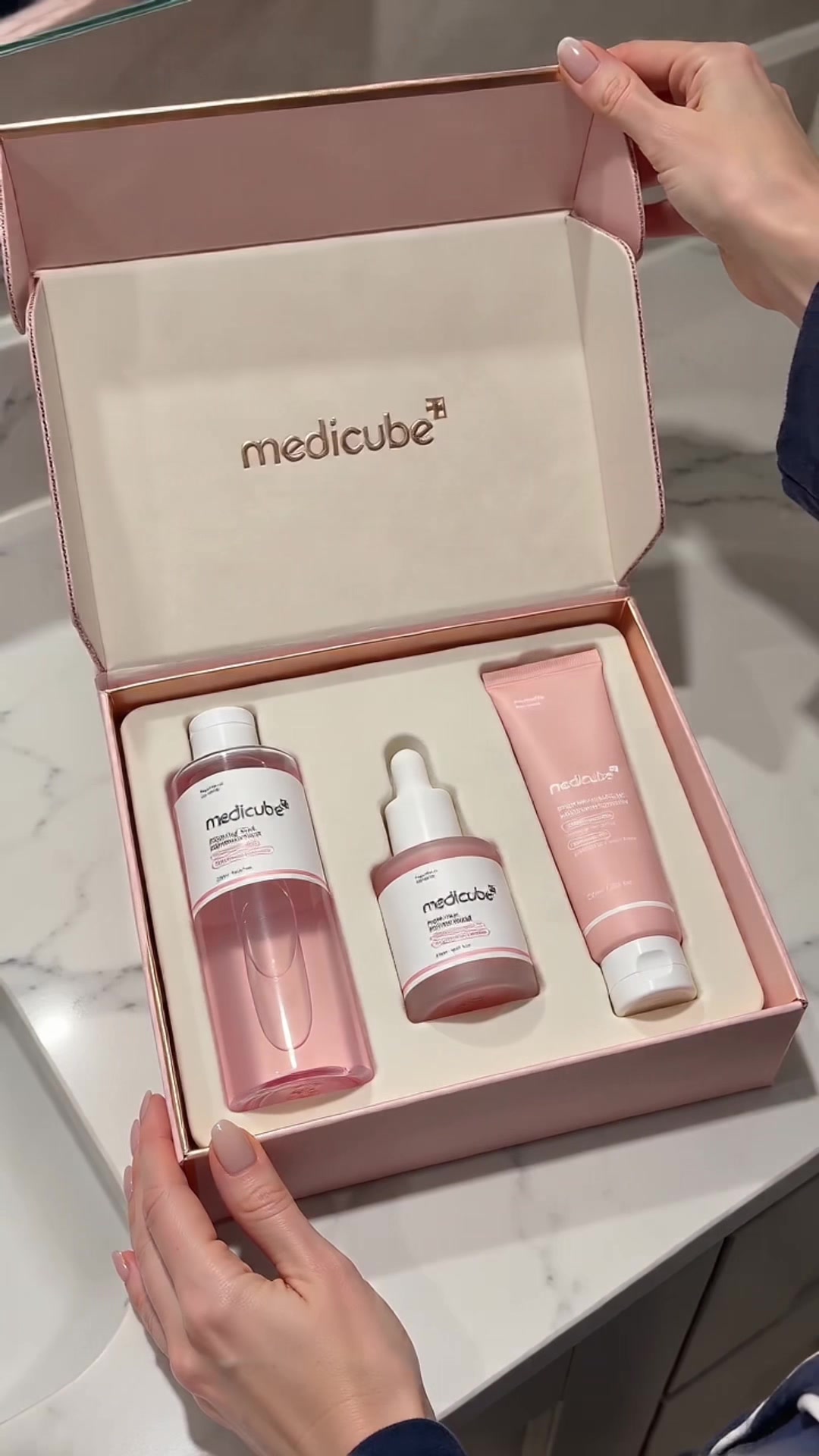 @UK Beauty Finds Mia