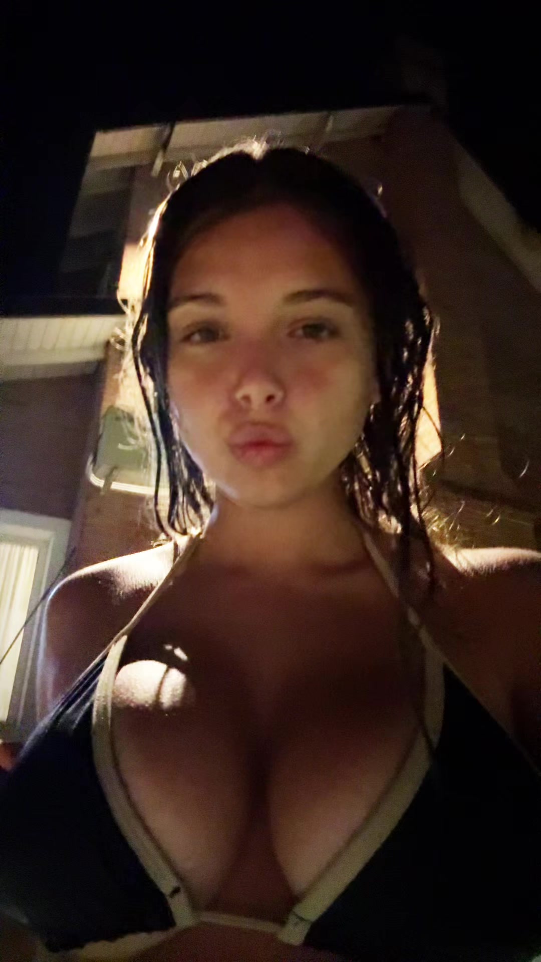 @Mo