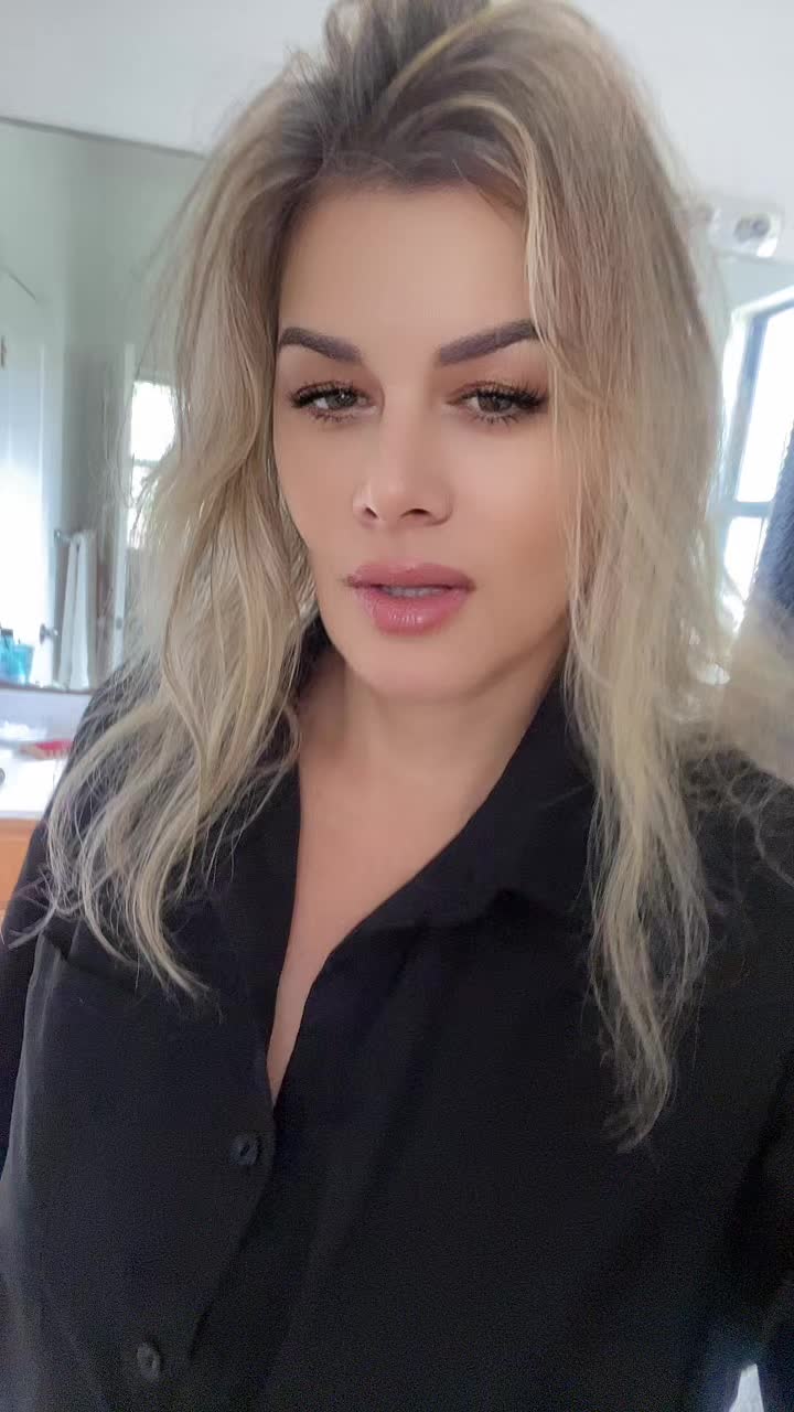 @Elisa marcela