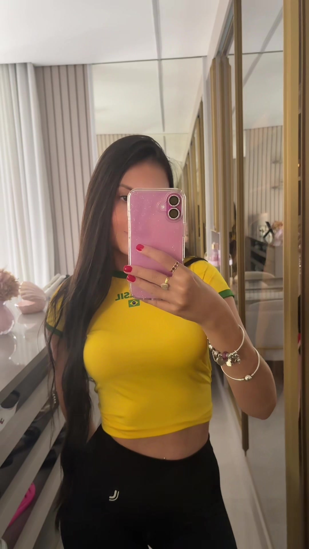 @Isabella Oliveira