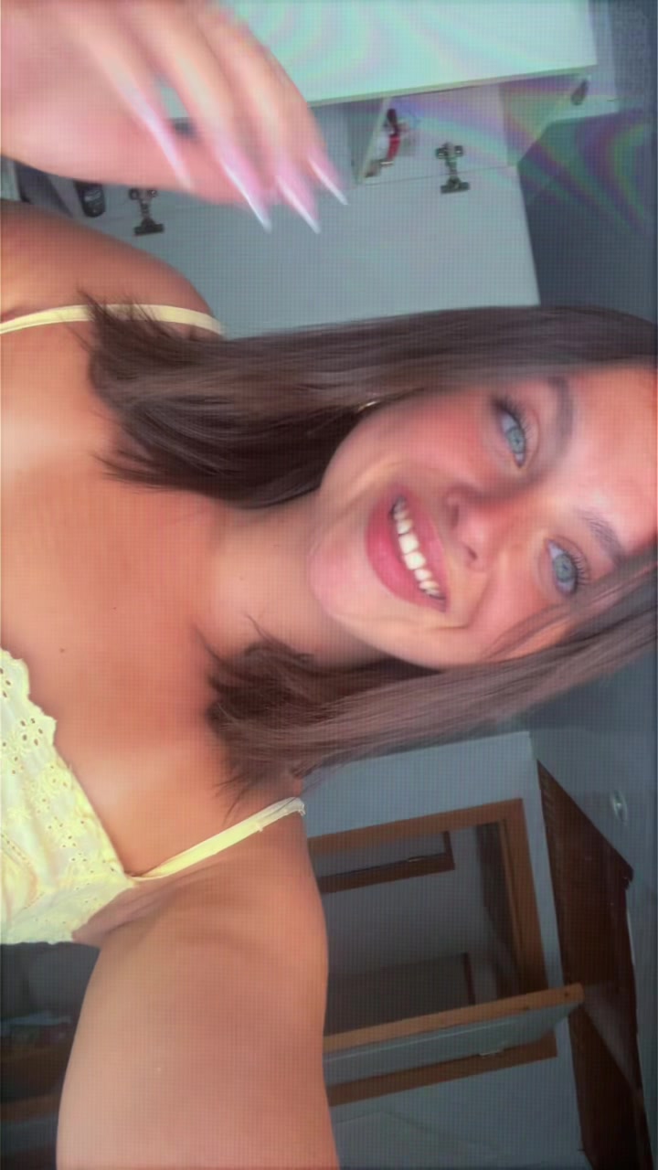 @celia_08b