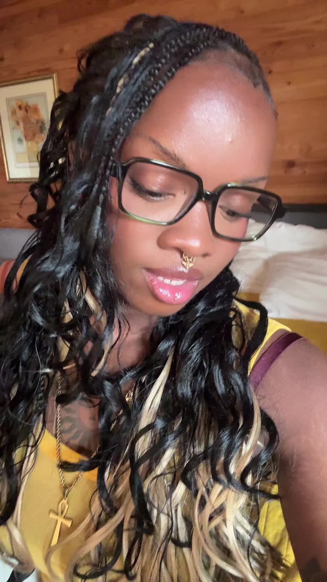 @evilfemmelesbian