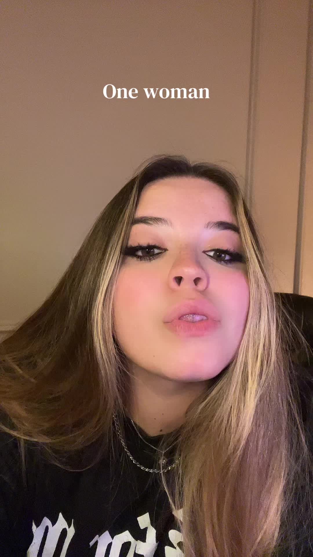 @Cassidy Rose | Author ๐