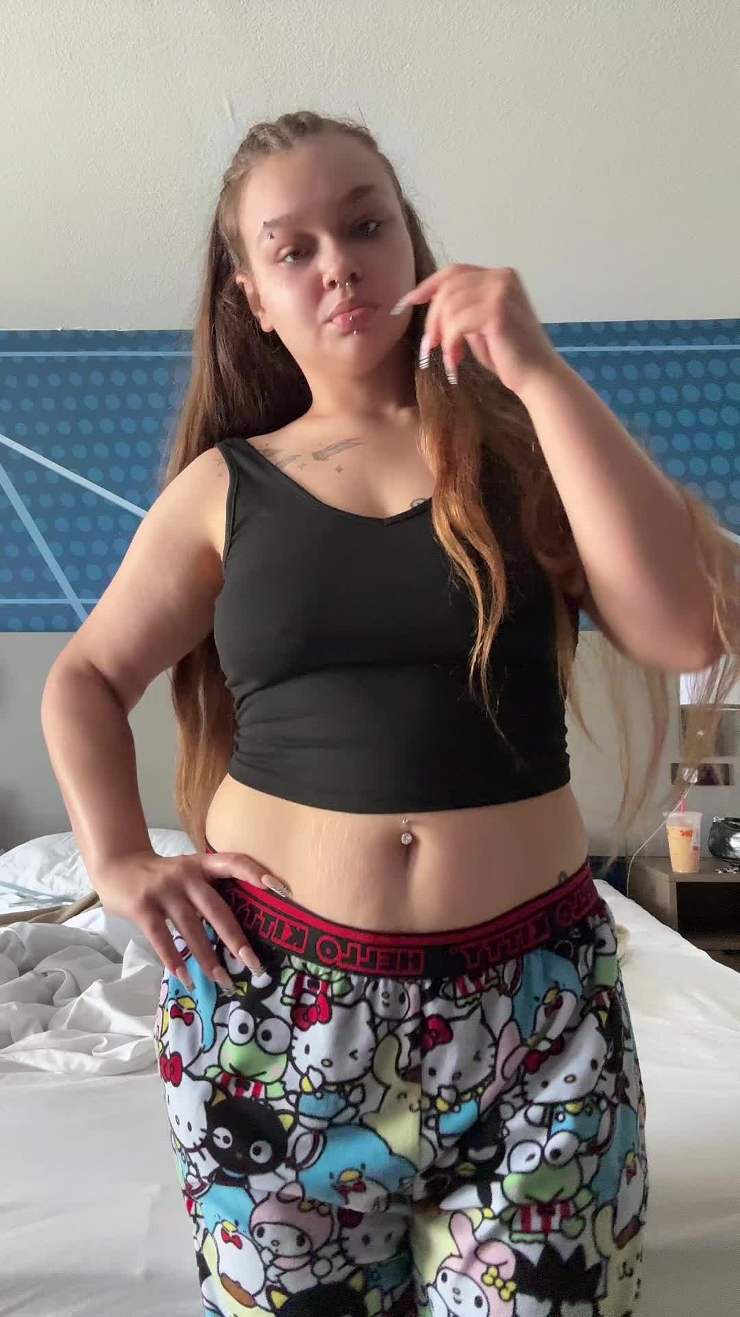 @sexchell0kittyfein