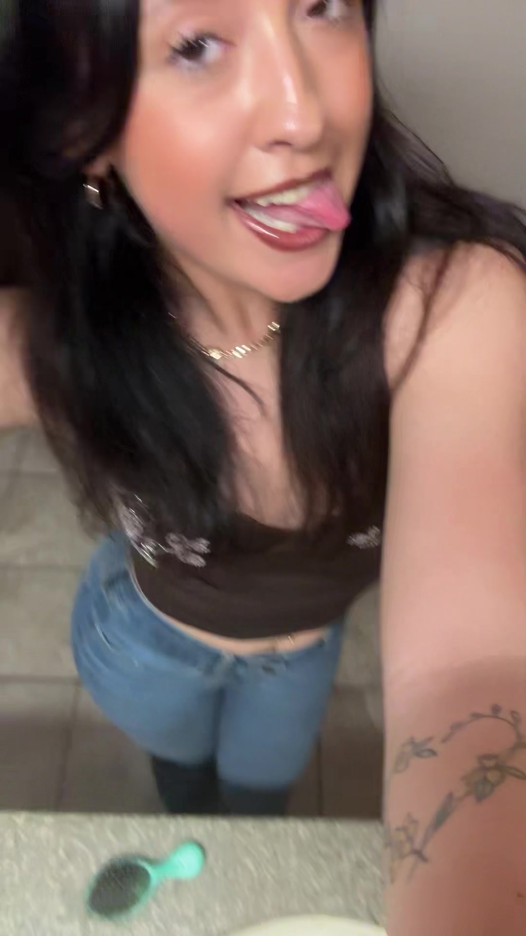 @ell.ieelizabeth