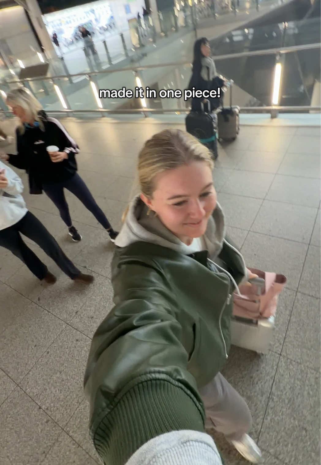 @scarlett hutchinson