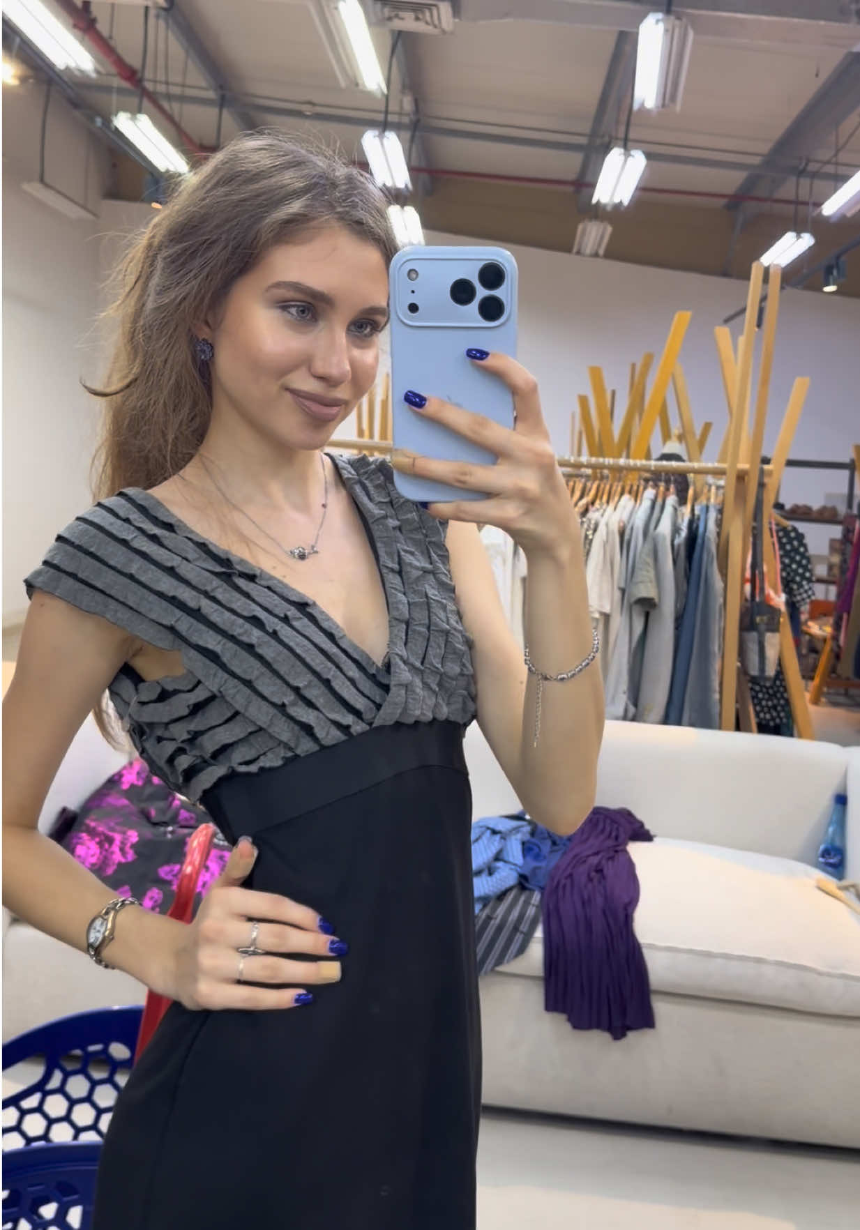 @Victoria🖤