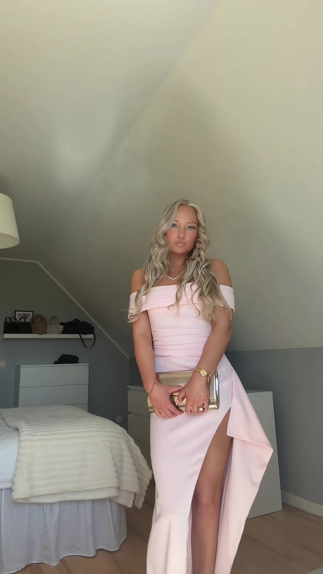 @lovafelicia