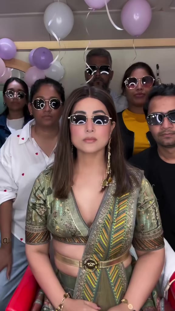 @Hina Khan 💎