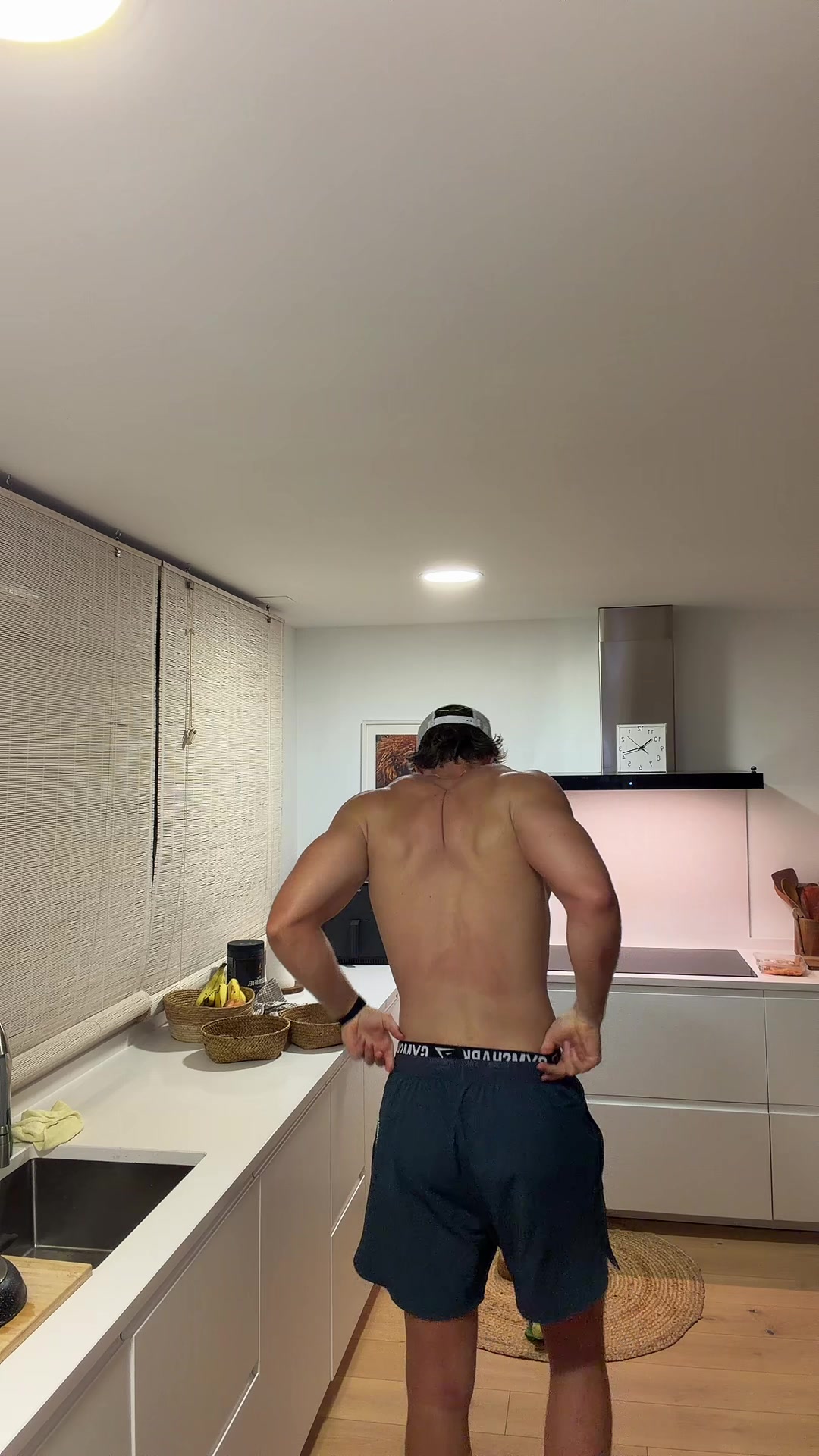 @๐๐ข๐๐ญ๐จ๐ซ ๐๐ข๐ง๐๐ข