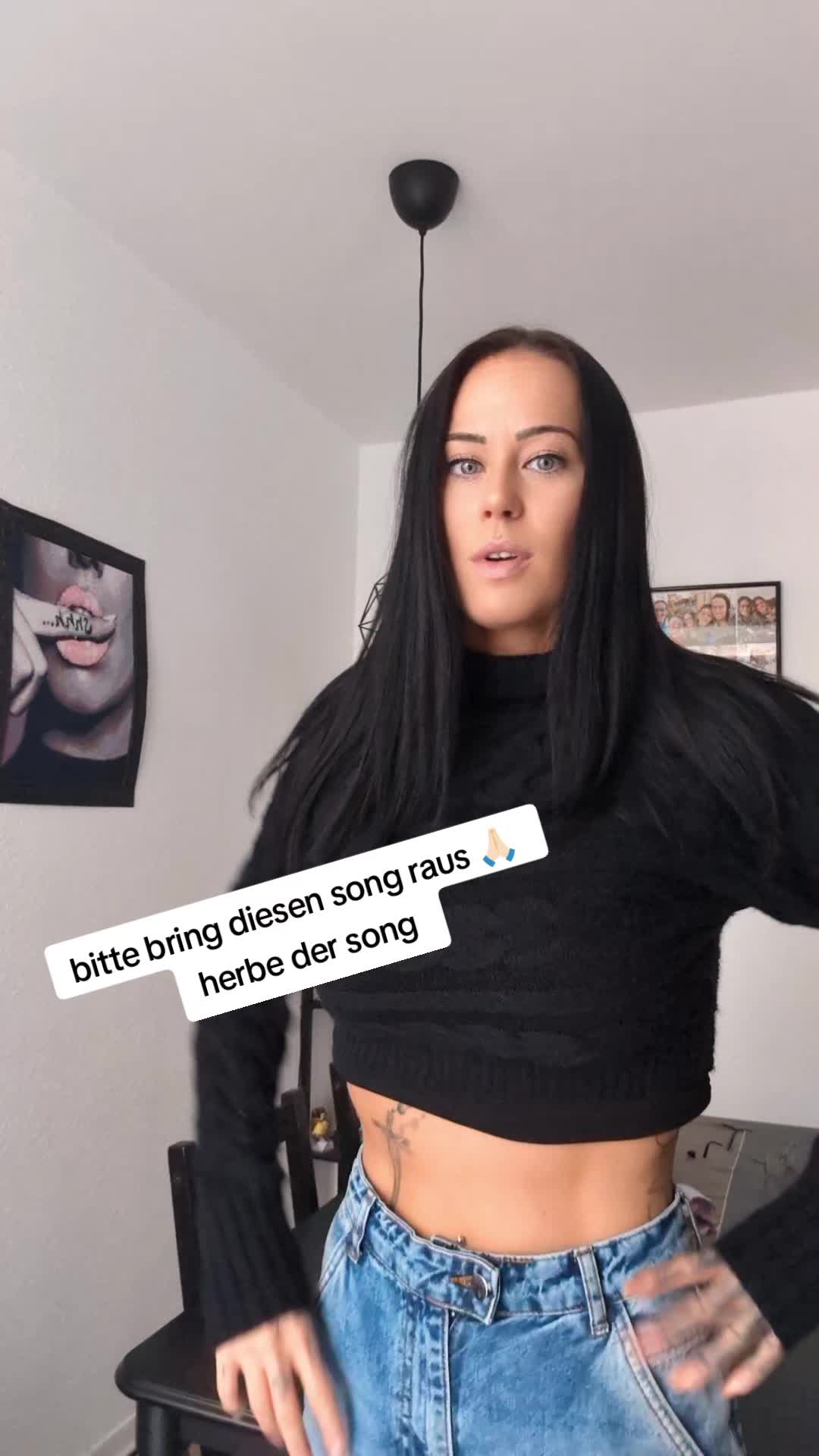 @Alexandra