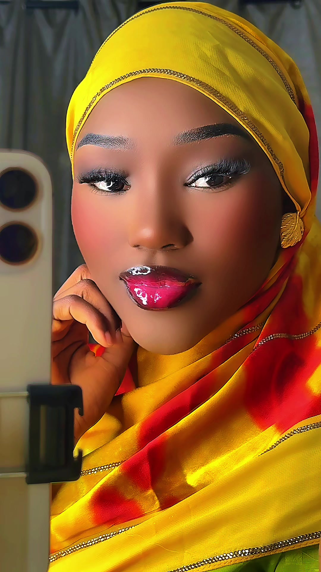 @niarelboundawbi2