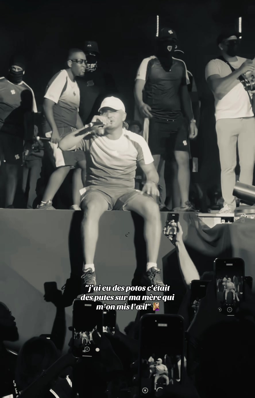 @𝒄𝒂𝒔𝒔𝒂𝒏𝒅𝒓𝒂