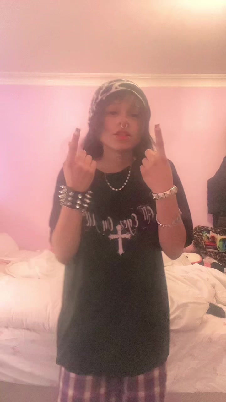 @loverless