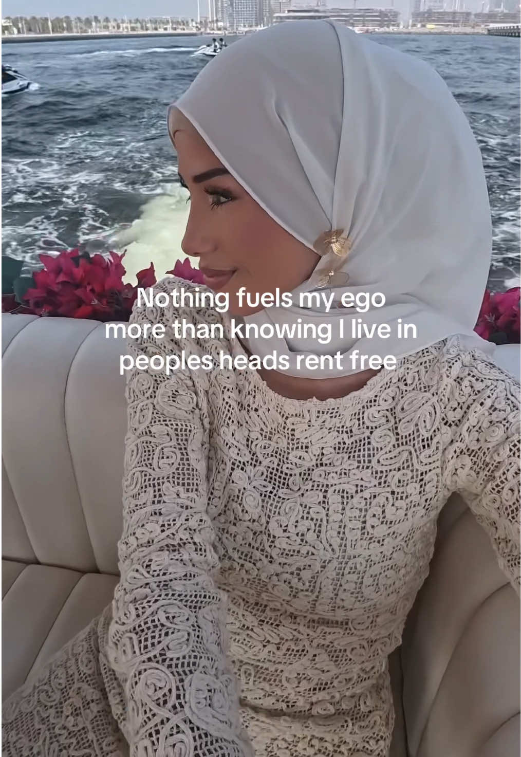 @Ayah 🦋
