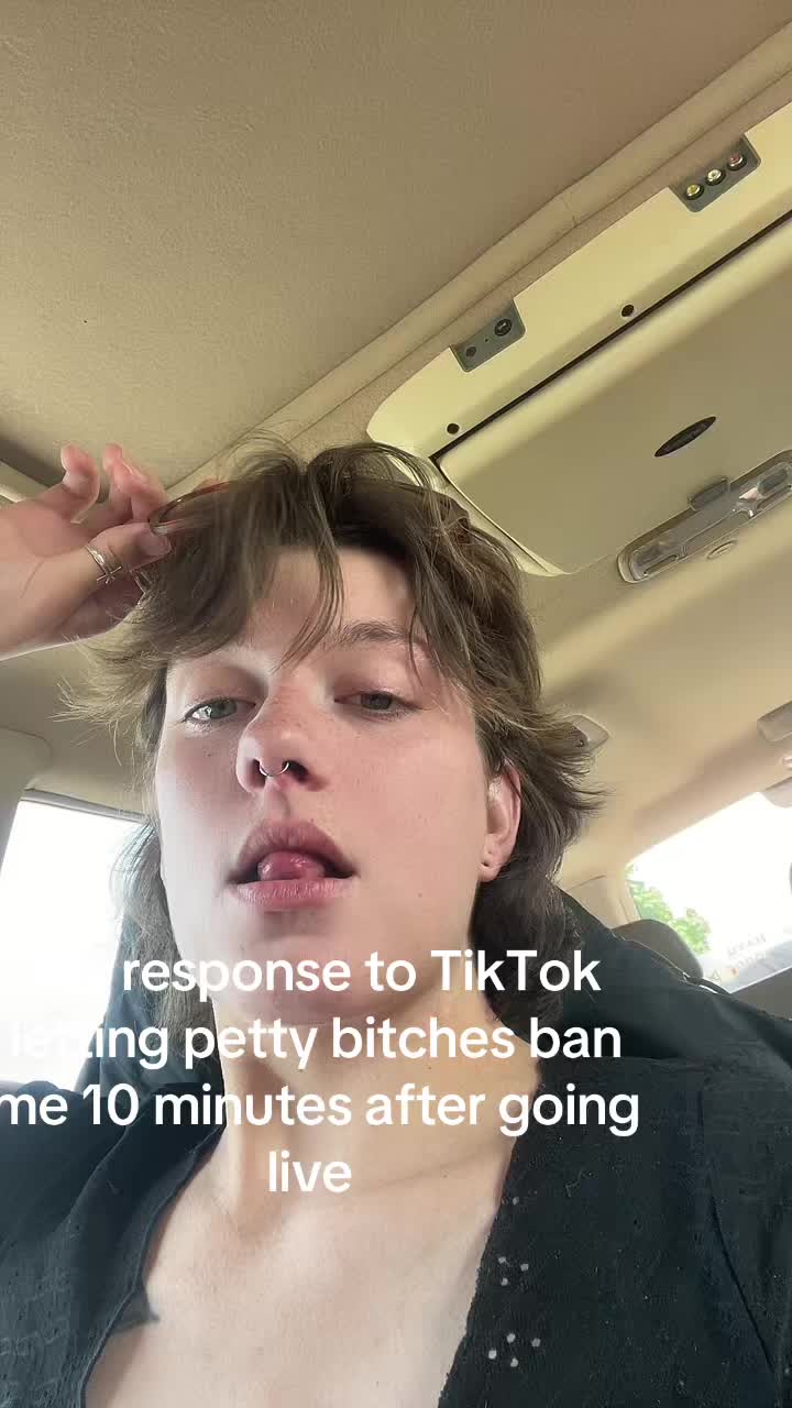 @SmokeyBear