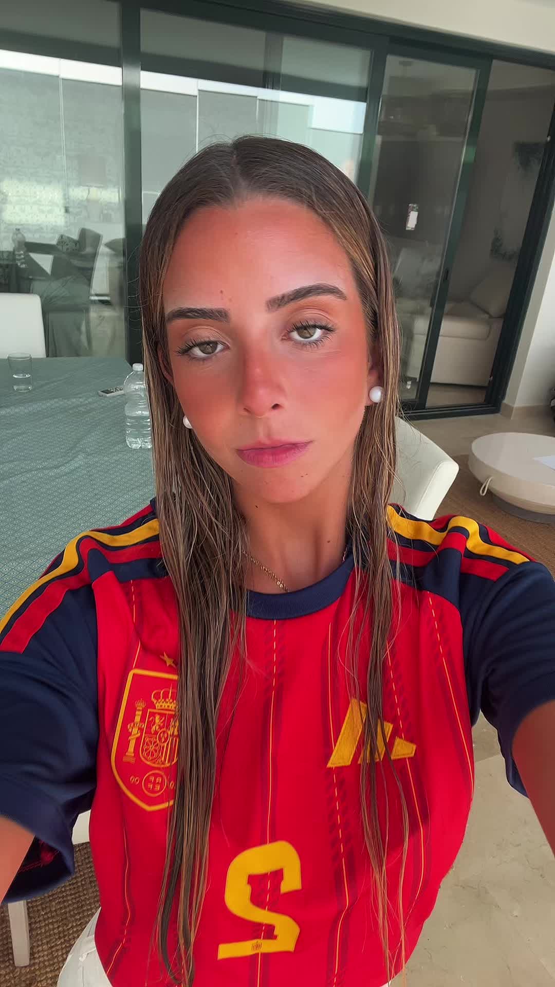 @clauudiaaz
