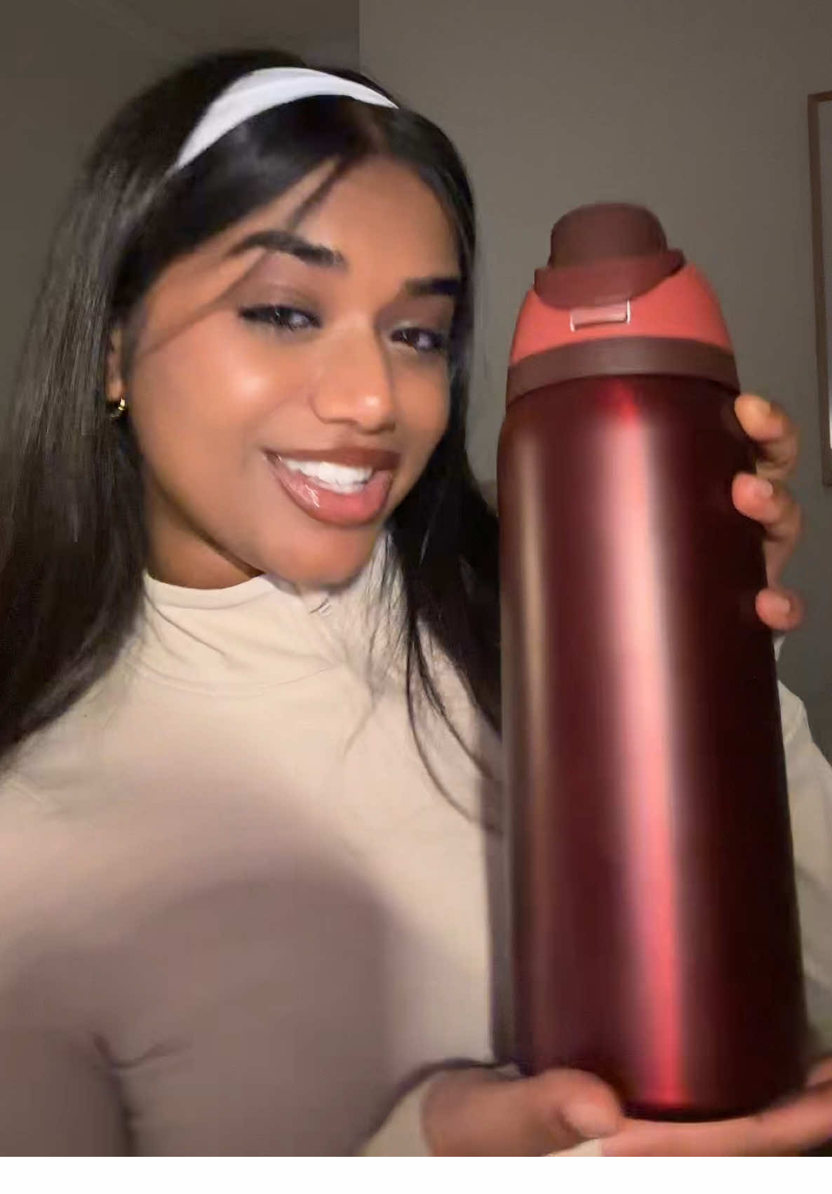 @naomixann