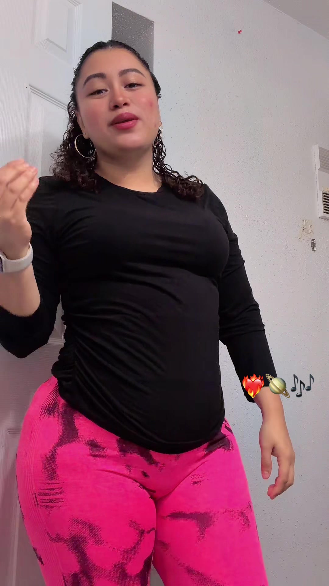 @Kathy🧿🪬🌈