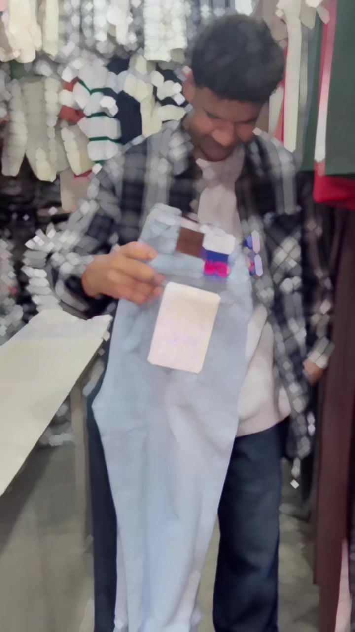 @Mř Ããłãm 43