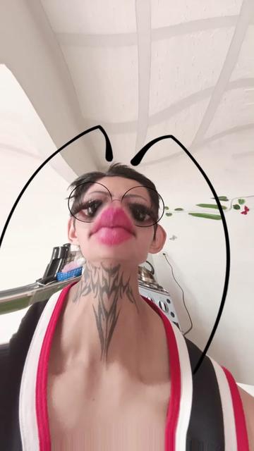 @Carlita