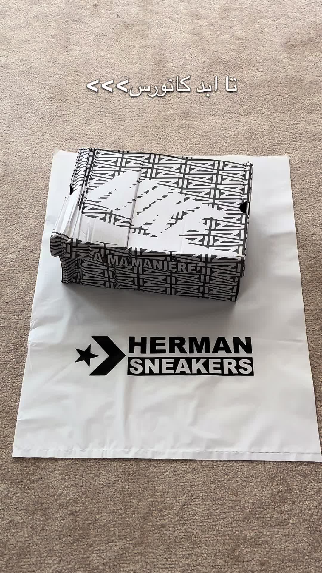 @Hermansneakers