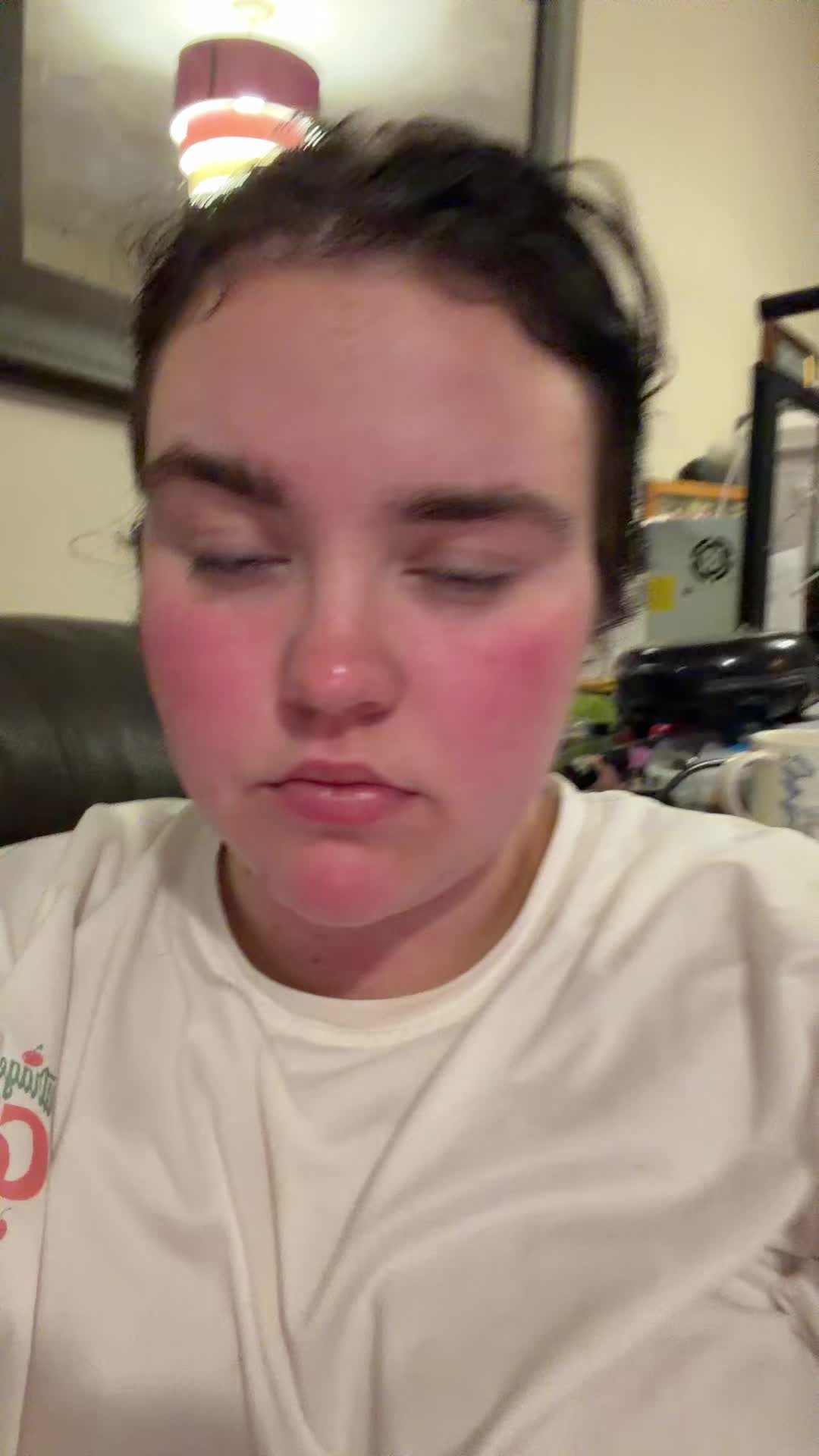 @ellie_ferdx