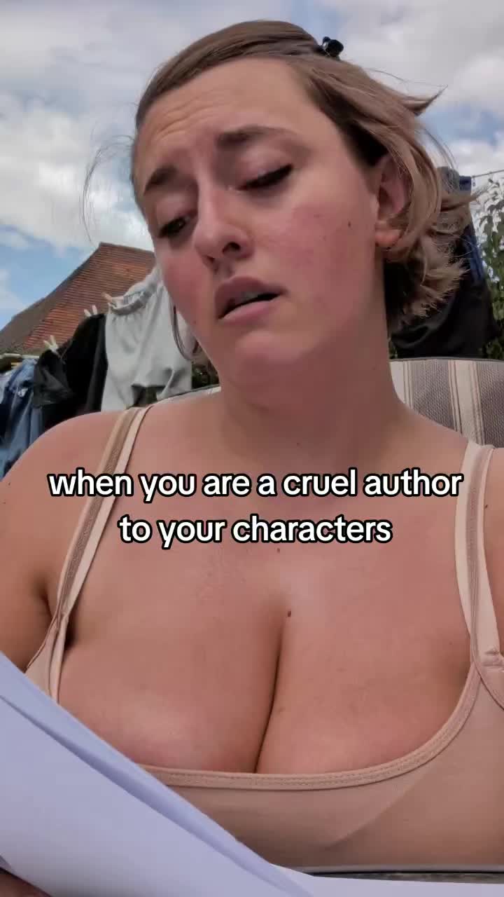 @TheLilPixie 💜