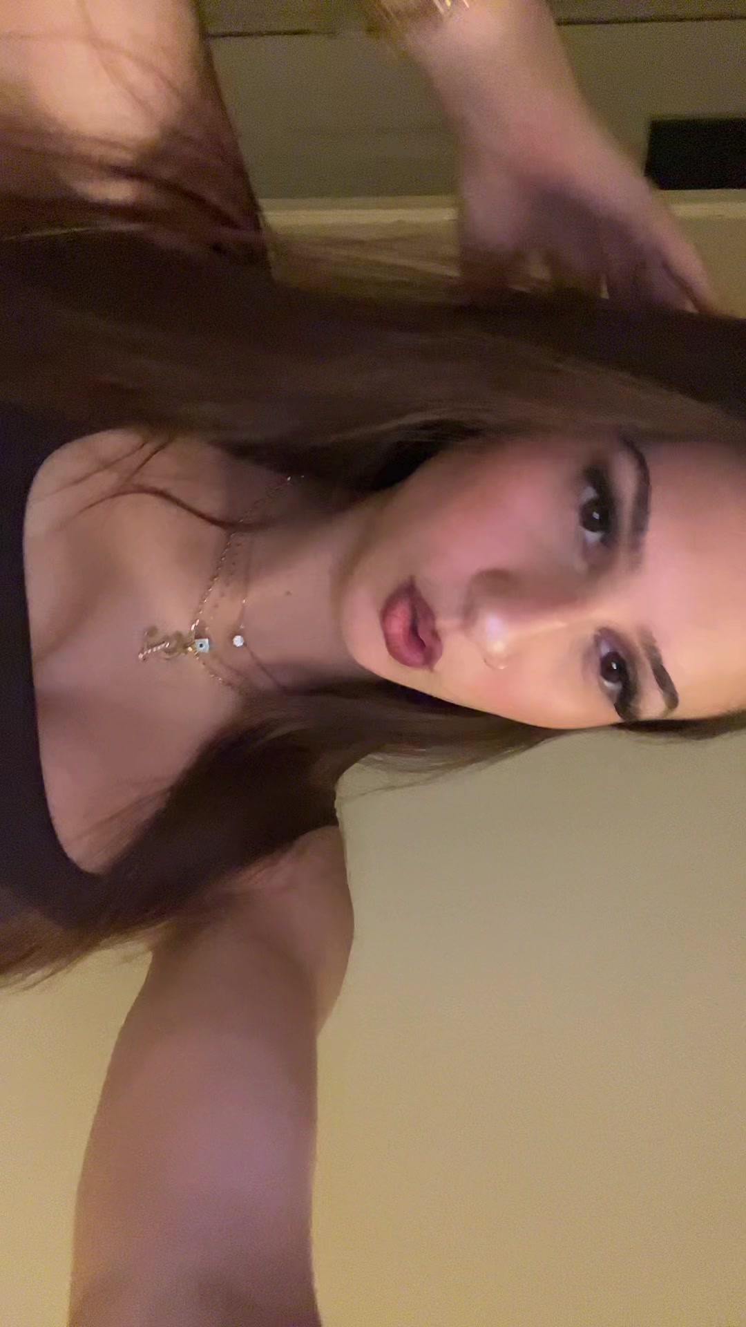 @ελενηη