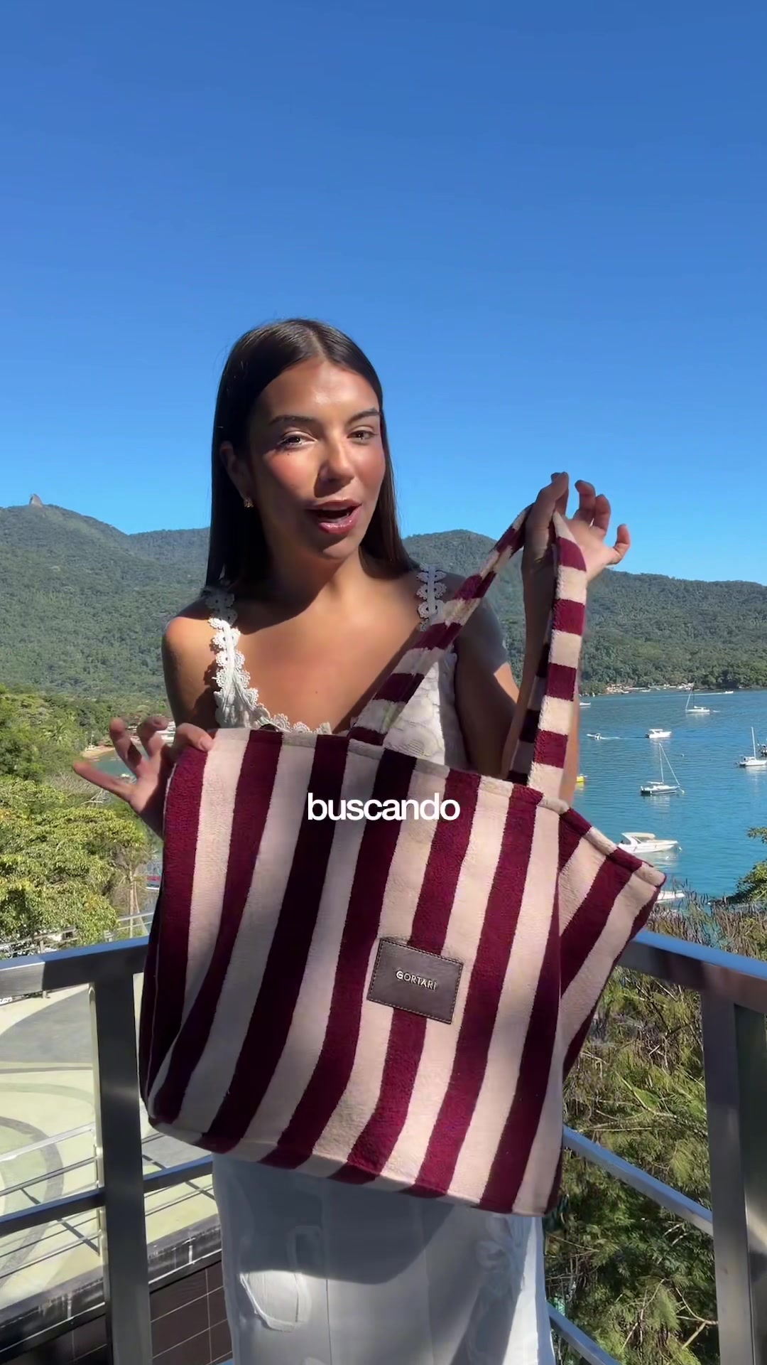 @Elena Gortari