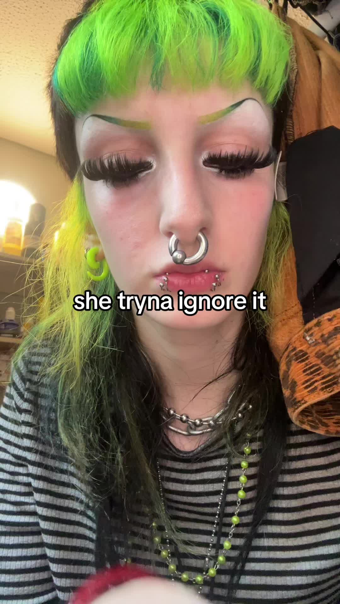 @sj ♫⃠