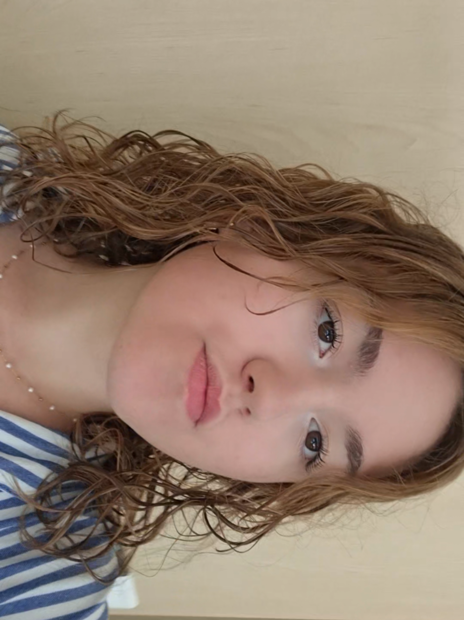 @justnoemie