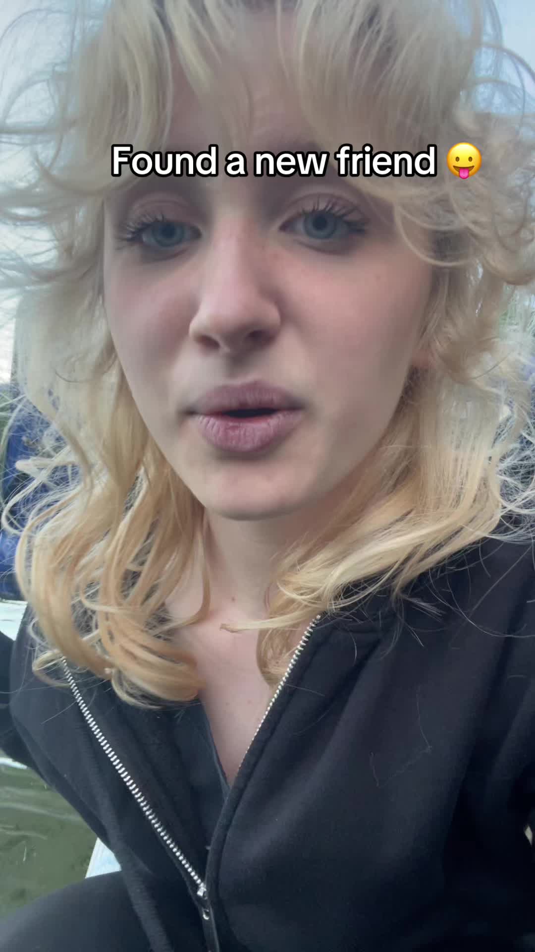 @hanni_x03