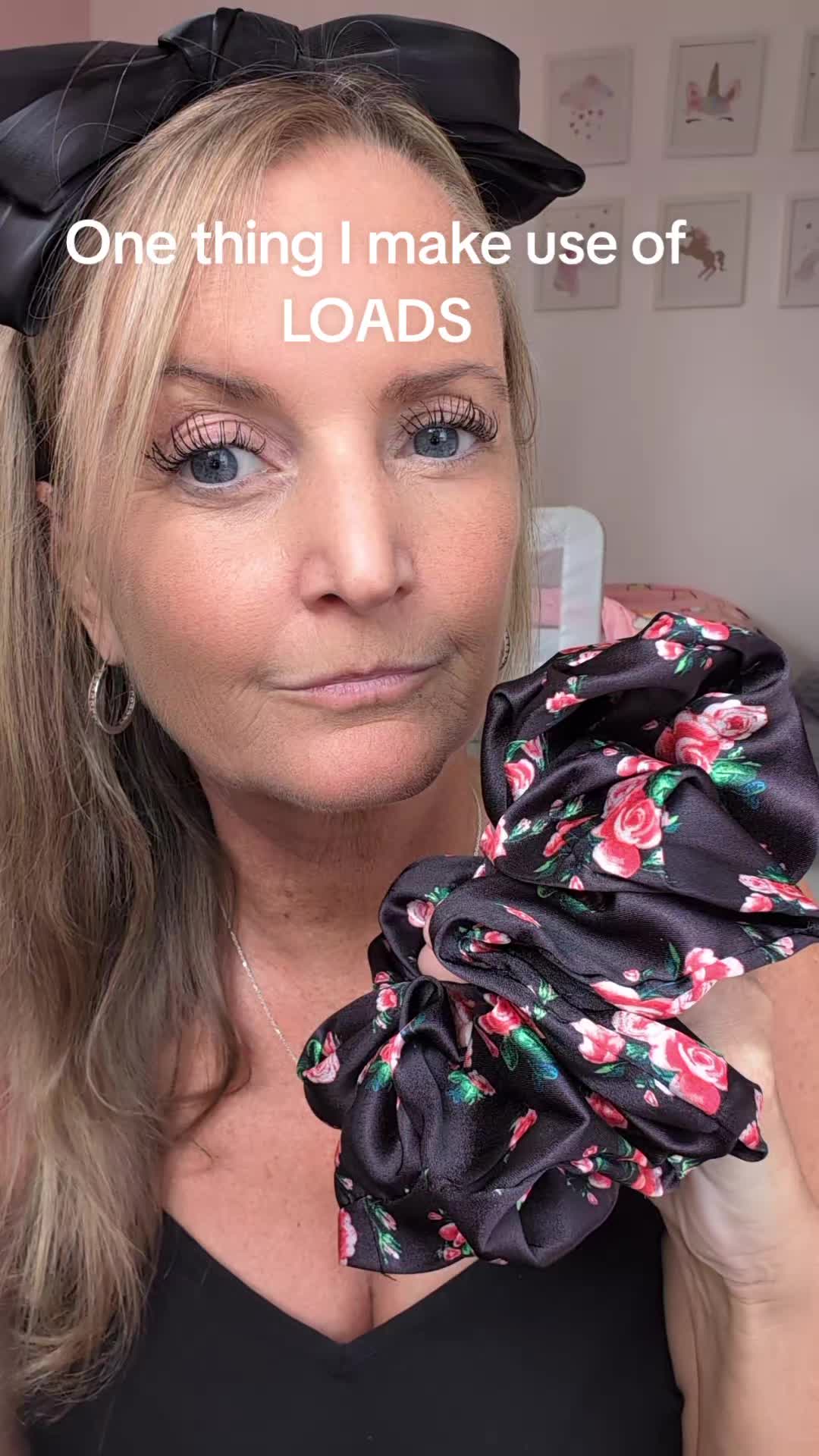 @Scrunchie.Bum.Uk