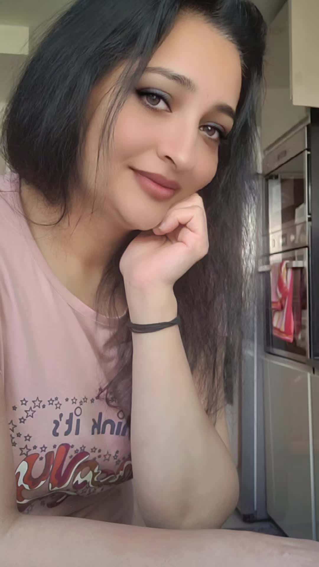 @💖Komal Patel🌹🌈🔥