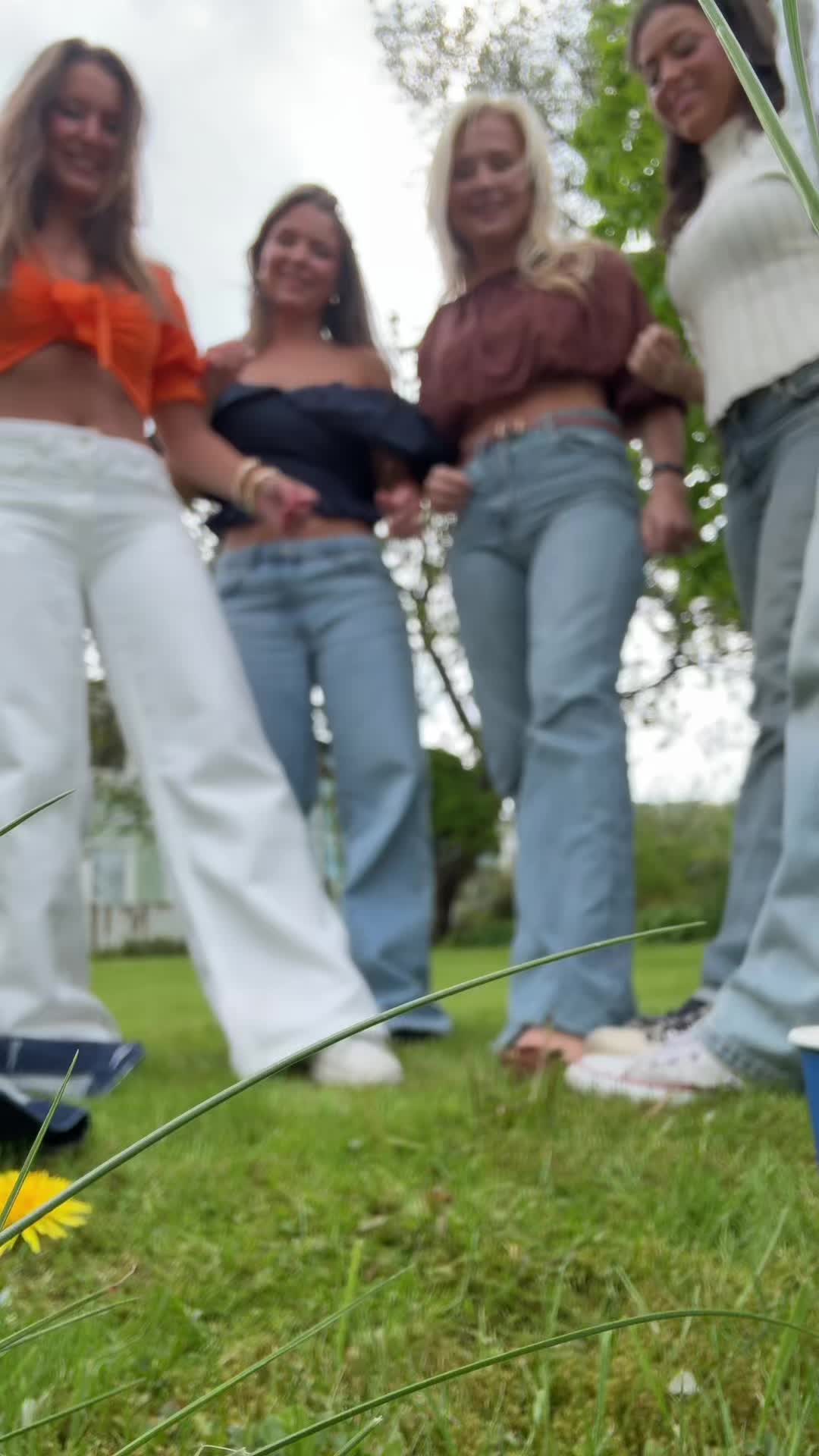@Emma Thol&eacute;n