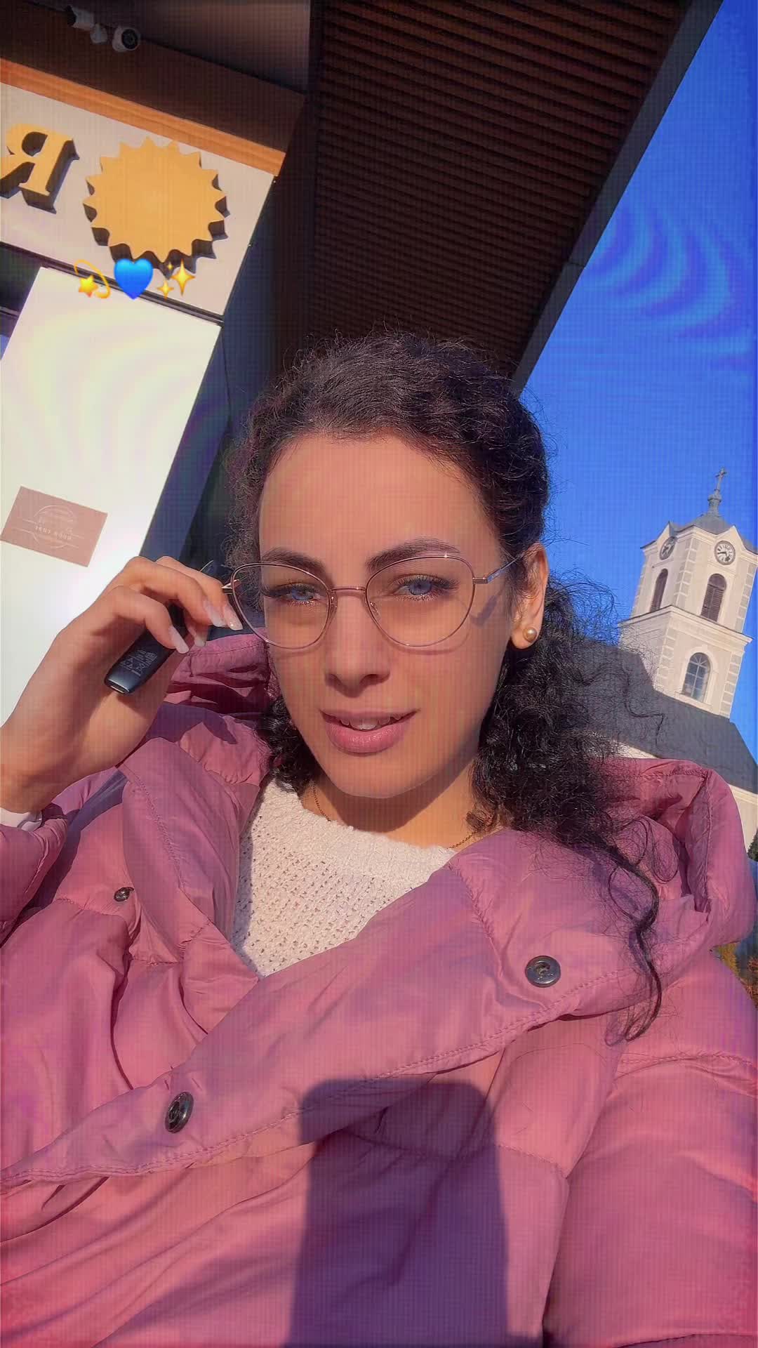@Creațaa💙👩🏽🦱