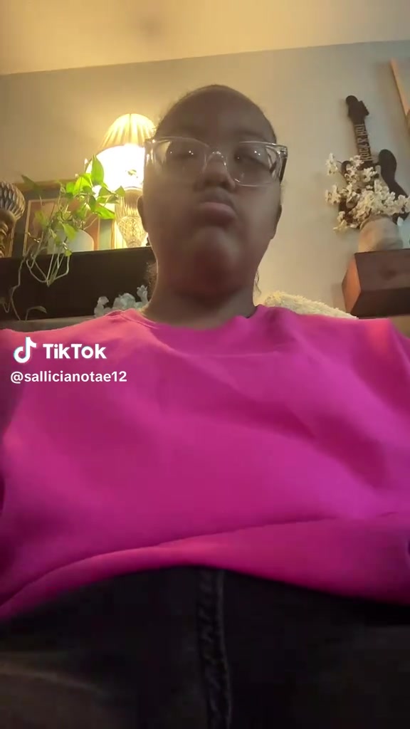 @leeleenotae4