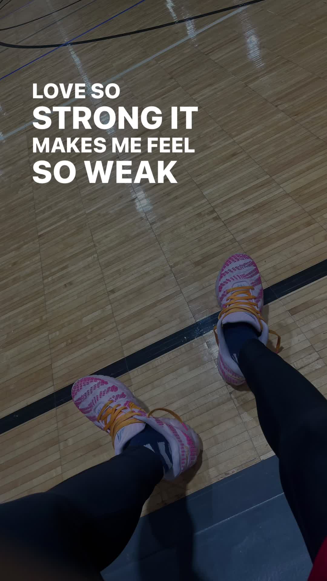 @⃟