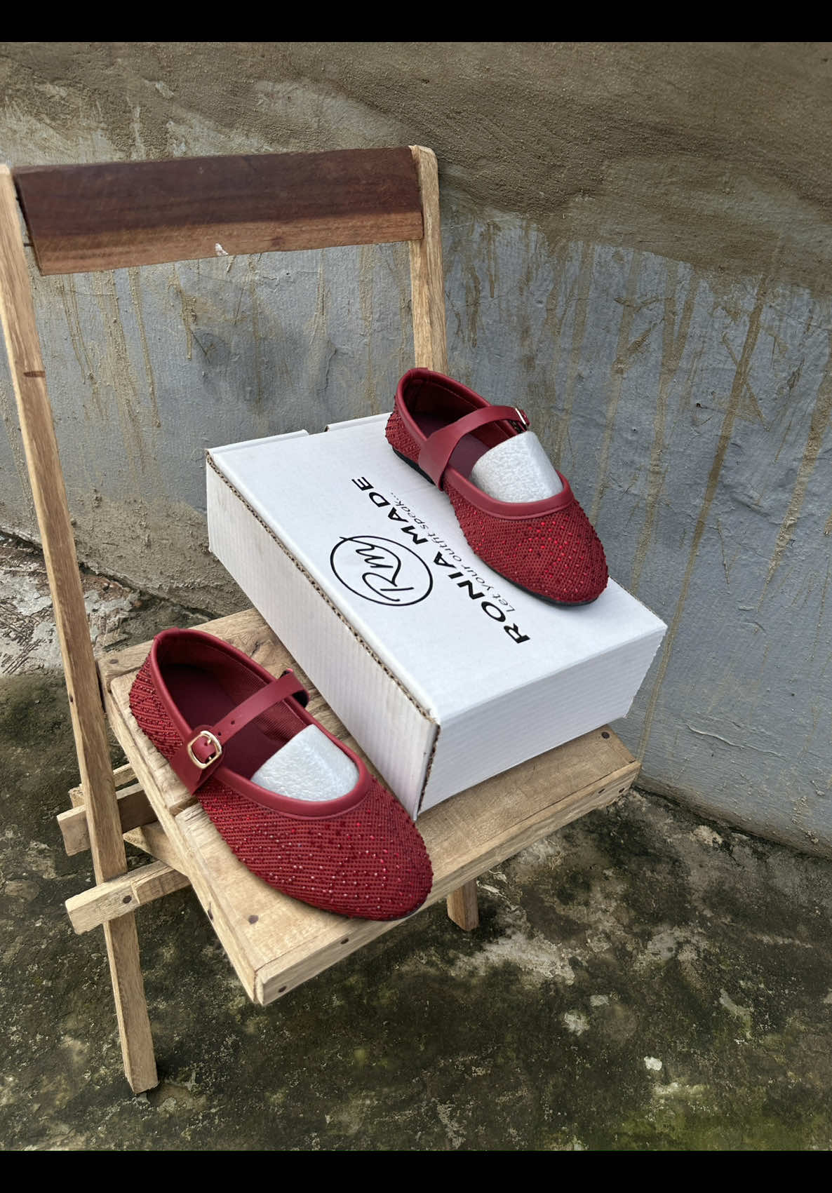 @UNIQUE HANDMADE SHOE AND BAGS